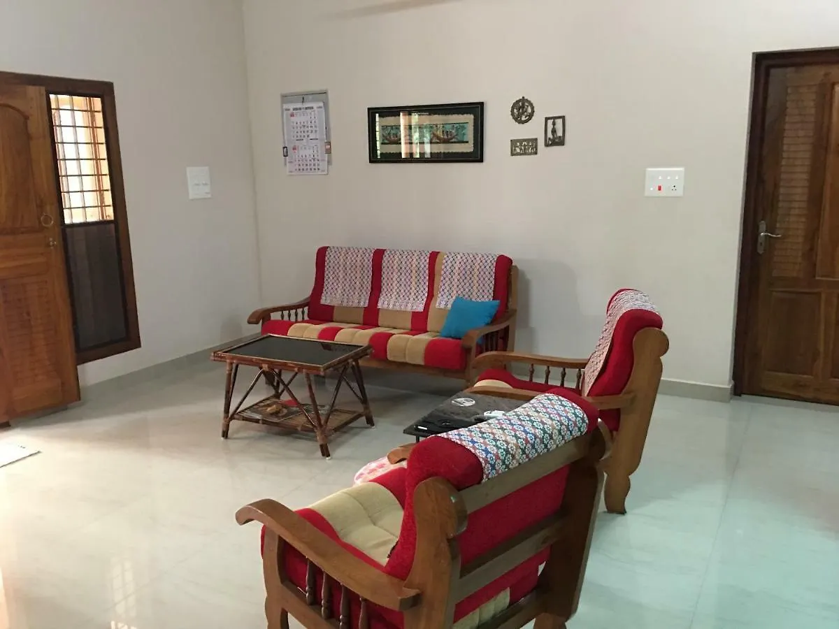 Ottappālam Coconutcrazy! Homestay הודו